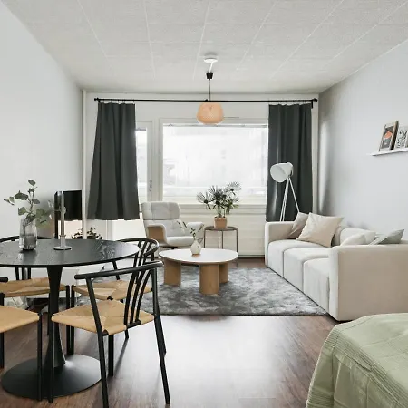 Large And Fully Equipped In Location דירה *