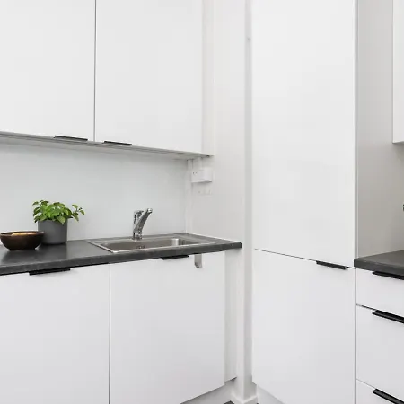 Apartment Large And Fully Equipped In Location Jyväskylä