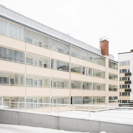 Large And Fully Equipped In Location