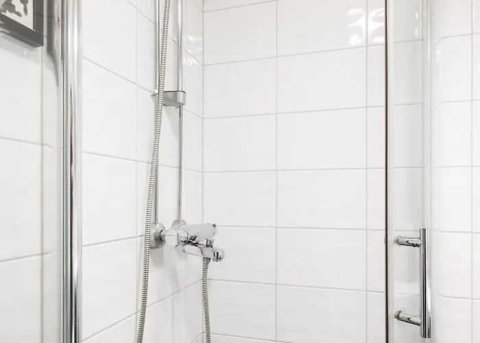 Large And Fully Equipped In Location Jyväskylä